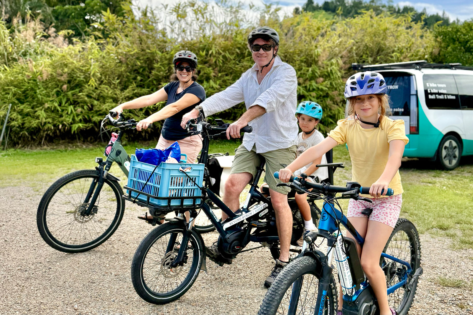 e-bike hire on the northern rivers rail trail, family with kids e-bikes and family cargo e-bikes
